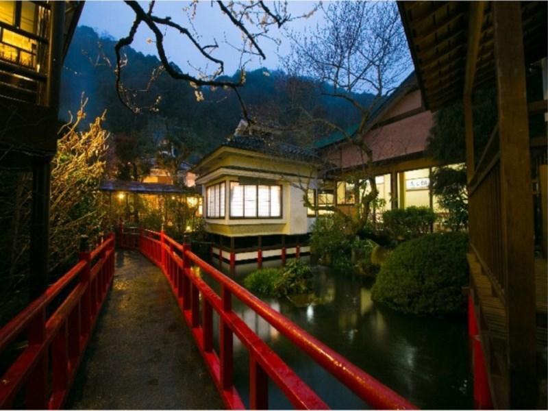 元湯旅館 厚木市 エクステリア 写真